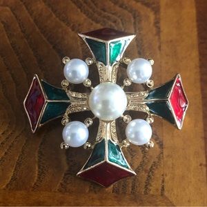 Vintage Trifari enamel and pearl Maltese cross brooch pin